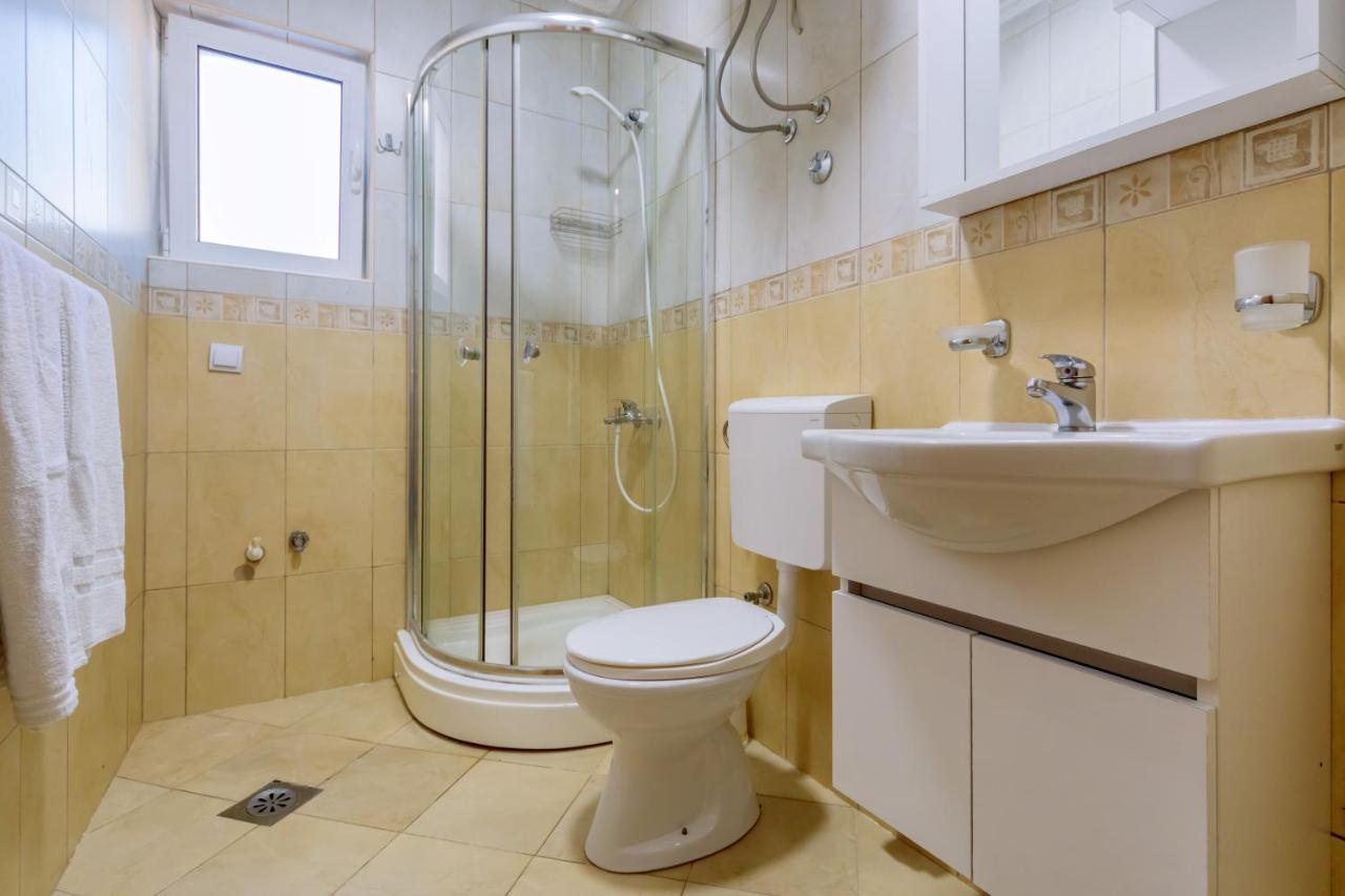 Ani Apartmani Dobra Voda Kültér fotó