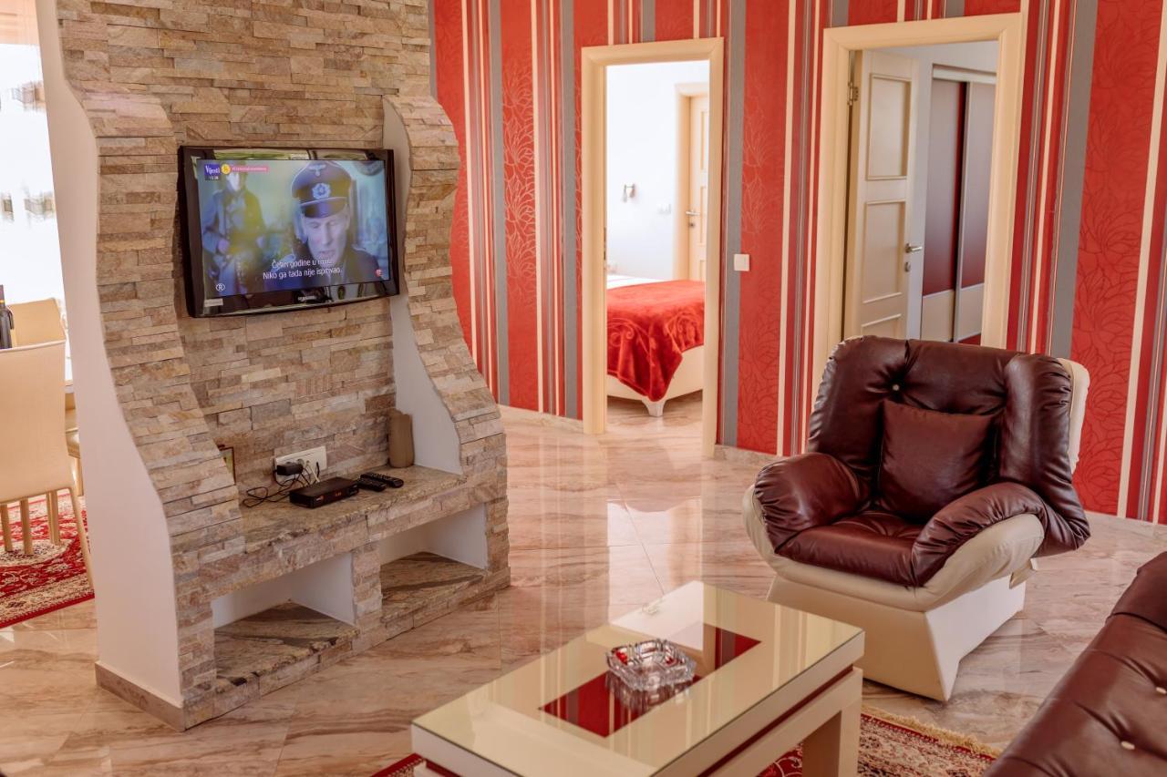 Ani Apartmani Dobra Voda Kültér fotó