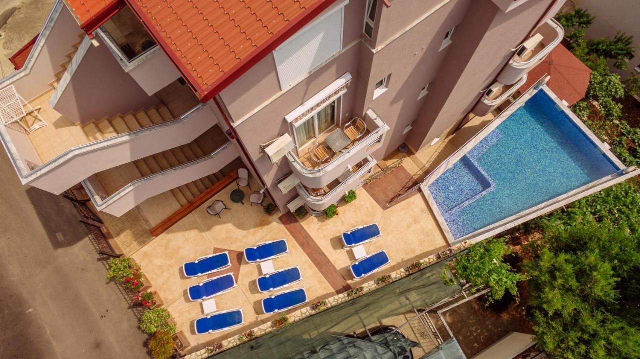 Ani Apartmani Dobra Voda Kültér fotó